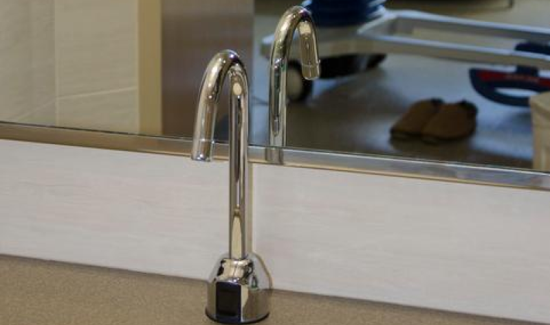 Sink and faucet in hospital room