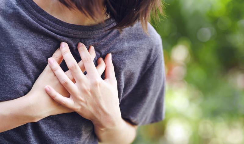 Risk of heart attack, stroke drops after COVID vaccination, data show |  CIDRAP