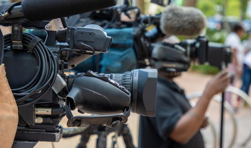 news cameras