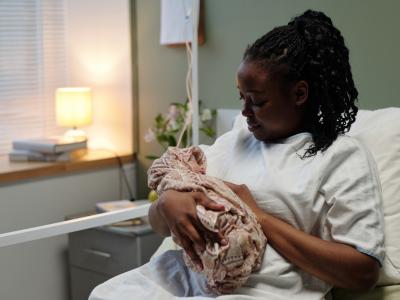 Mom in hospital with newborn