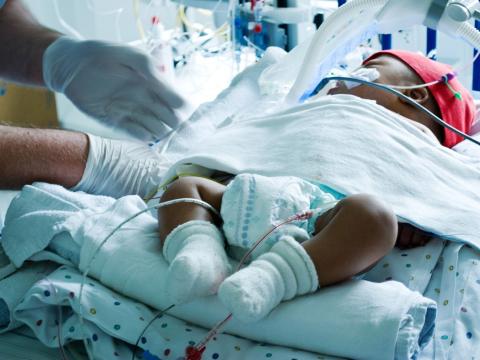 Baby on ventilator
