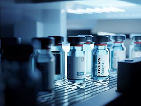 Vials on conveyer belt