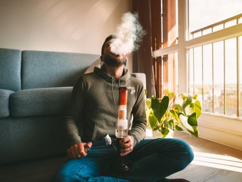 pot smoking 