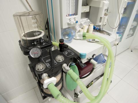 ventilator ICU