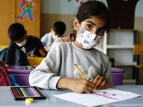 Masked schoolchildren