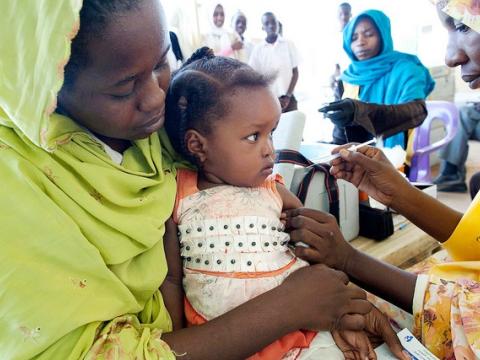 Child receiving meningitis vaccine