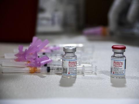 Moderna vials and syringes