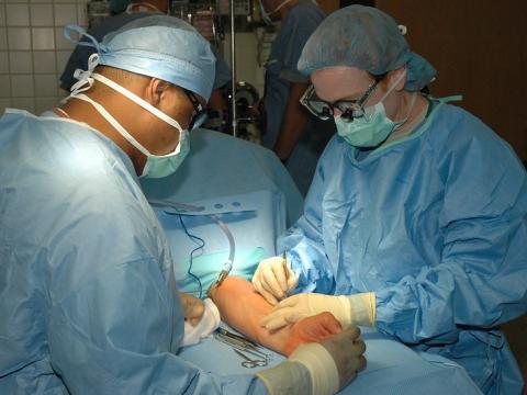 Orthopedic surgery team