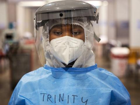 South African occupational therapist wearing protective equipment