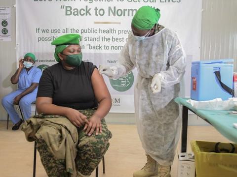 Uganda COVID vaccination